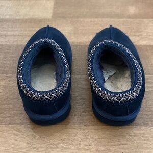 UGG Kids Navy Blue Slip-On Slippers with Braided Trim